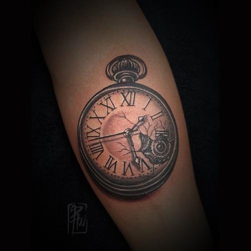 clock.jpg